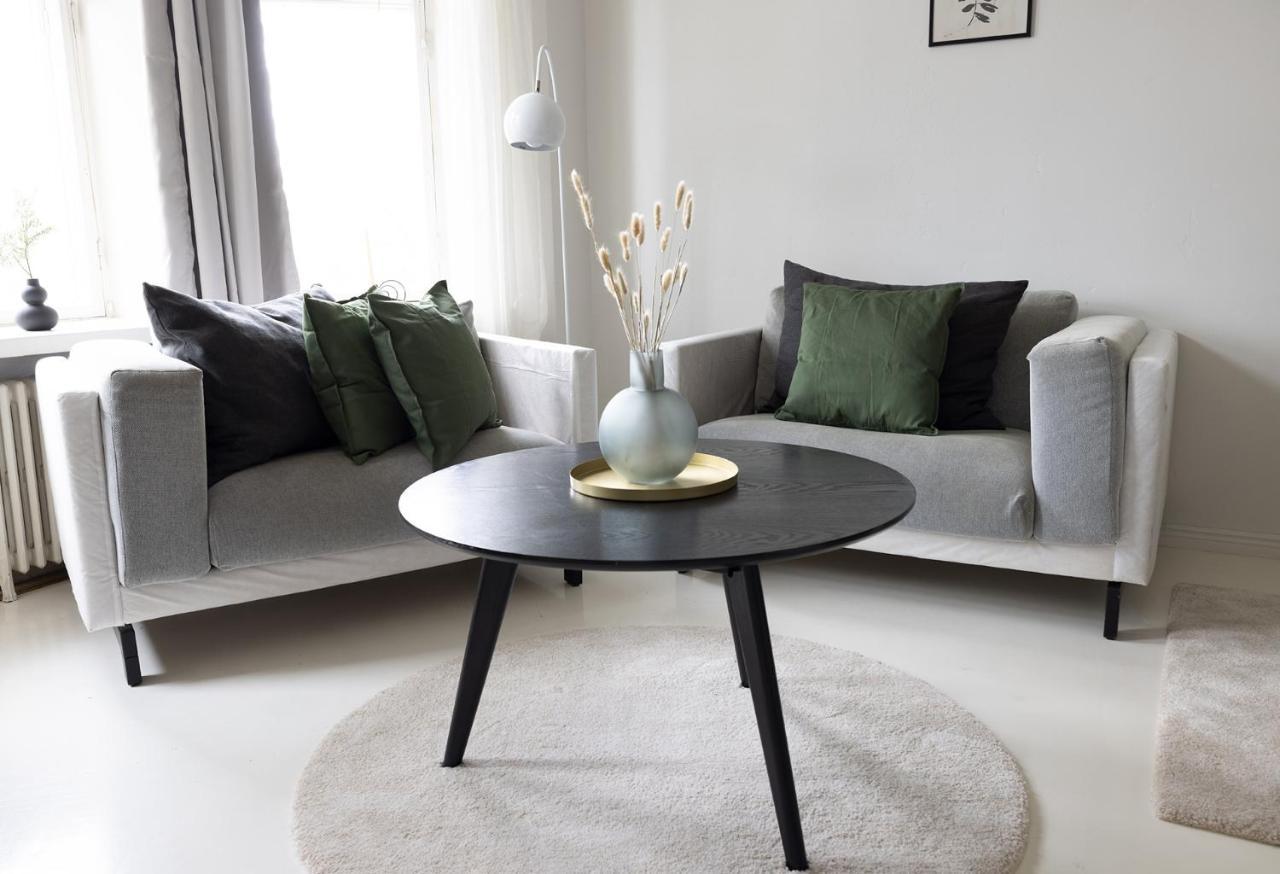 2Ndhomes City Center 2Br Apartment With Balcony And Sauna By Kaisaniemi Park Helsinki Extérieur photo